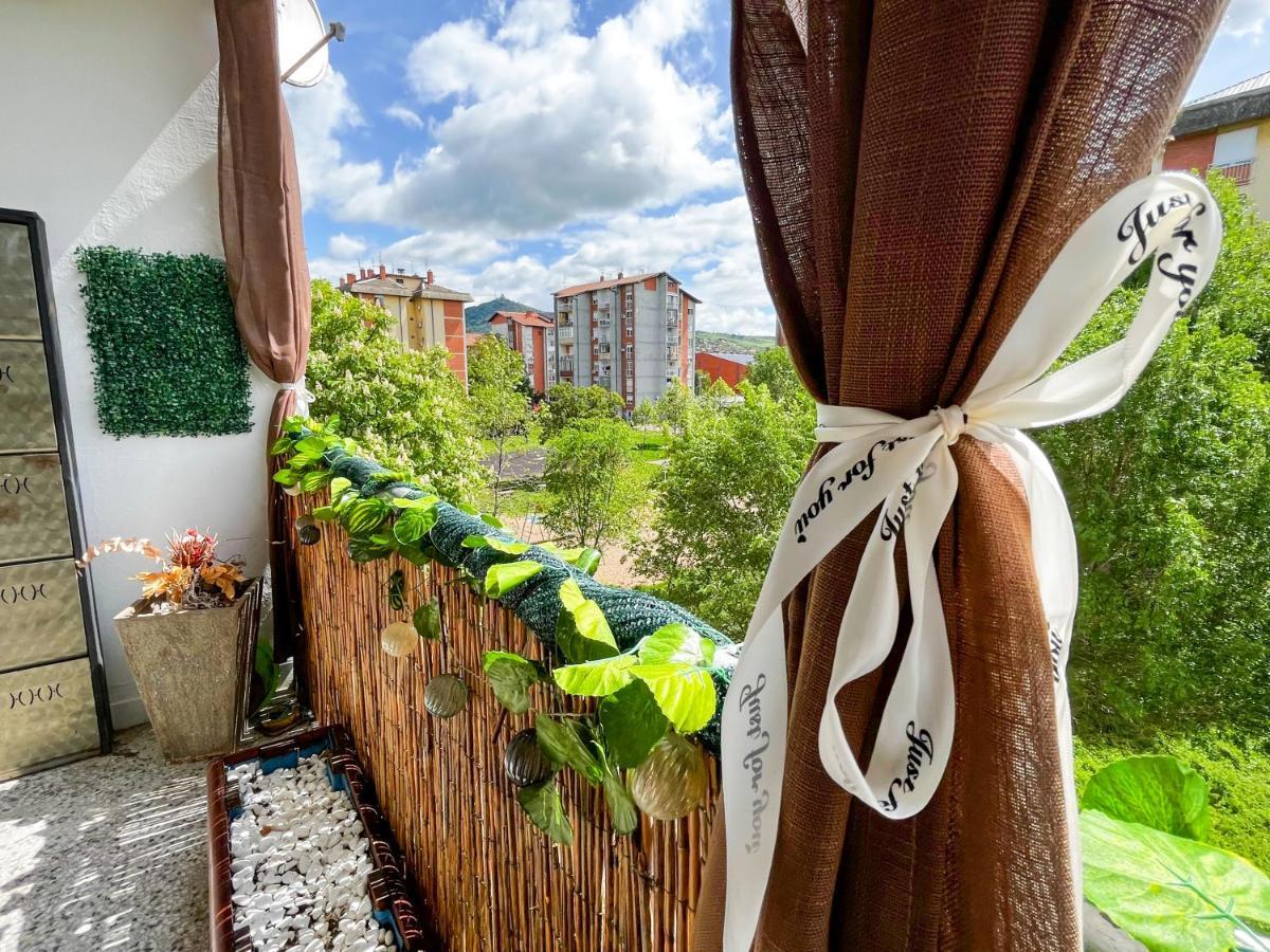 Sova Lägenhet Vrsac Exteriör bild